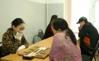 Областной чемпионат по тоғызқұмалақ в Восточном Казахстане: развитие стратегического мышления и поддержка игроков