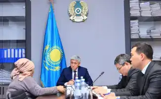 Обсуждение вопросов ЖКХ и земельных участков в Карагандинской области: приём граждан с Ермаганбетом Булекпаевым