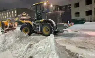 В Астане за день вывезли почти 50 тысяч кубометров снега, общий объем с начала зимы достиг 2,3 млн кубометров