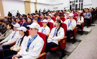 Рост интереса молодежи к рабочим профессиям в Алматинской области: итоги Года профессий