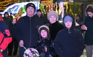 Праздничное мероприятие в Семее посвященное Новому году с концертом и фейерверком