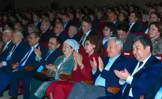 Поэзия и музыка: гала-концерт, который объединил поколения