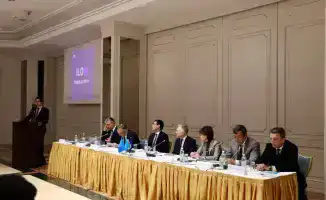 Эксперты обсуждают достойный труд в Астане