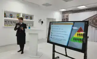 В Астане родители дошколят услышали о мошенничестве от сотрудников Департамента экономических расследований