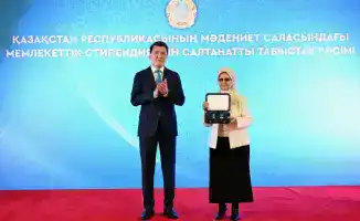 Награды Бауыржану Момышулы вручены в Алматы