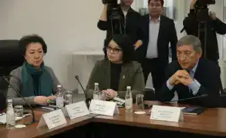 Международная конференция в Алматы: 100 лет Казахскому национальному театру имени Мухтара Ауэзова