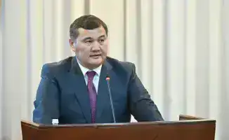 Маулен Ашимбаев: Симфония изменений с депутатами и общественниками в сердце парламента