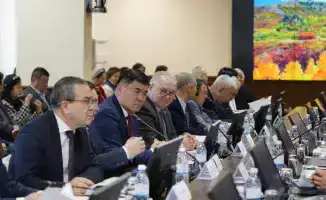 Астана отметила 75-летие Алибека Аскара