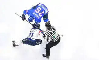 Торпедо выходит в финал, несмотря на поражение в овертайме от Дюк д'Анже