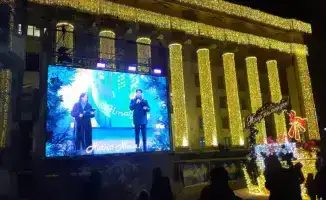 Алматы празднует: музыка, танцы и фейерверки!