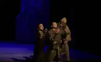 Юбилейный показ спектакля «Еңлік – Кебек» в Алматы: Возрождение казахской театральной классики