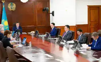 Премьер-министр поручил Минсельхозу разработать меры поддержки животноводства за неделю