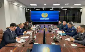 Школьники в строю: патриотизм под прицелом!