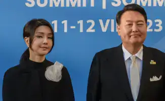 Экс-первую леди Южной Кореи приговорили к тюремному сроку за дорогие подарки