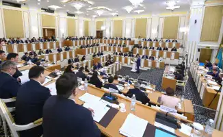 Шестое заседание Конституционной комиссии в Казахстане: важный шаг к реформам в стране