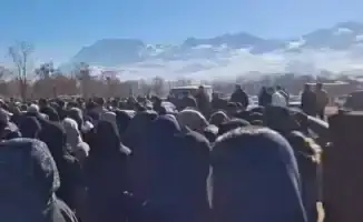 Социальные волнения в Иране: протесты 2025 года как отражение недовольства и стремления к переменам