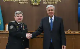 Токаев наградил сотрудников АФМ за образцовое исполнение