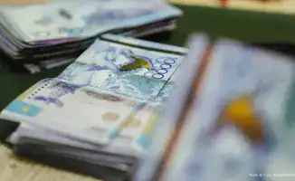 Национальный банк рассматривает продление срока обращения старых банкнот, что может повлиять на финансовую стабильность и доверие населения к денежной системе
