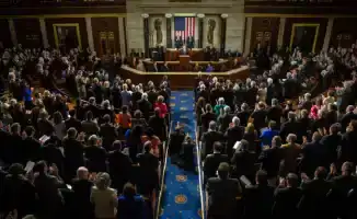 В Конгрессе США растет призыв к импичменту Трампа: Эйприл Макклейн Делэйни обращается к однопартийцам