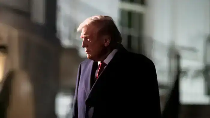 Трамп: Китай готовит 'золотую сеть' для Канады, а Гренландия остается без защиты