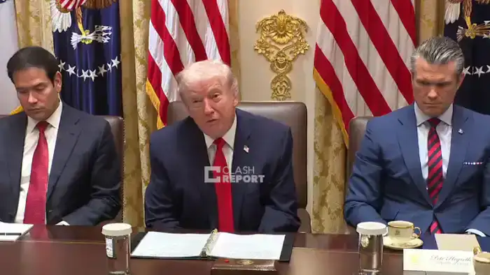 Трамп попросил Путина не открывать огонь по городам Украины на неделю