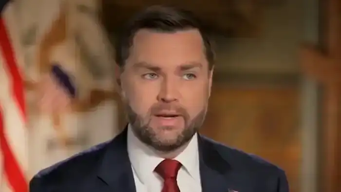 Вице-президент США Джей Ди Вэнс отвечает на критику захвата Мадуро: "Наши действия направлены на восстановление демократии в Венесуэле"