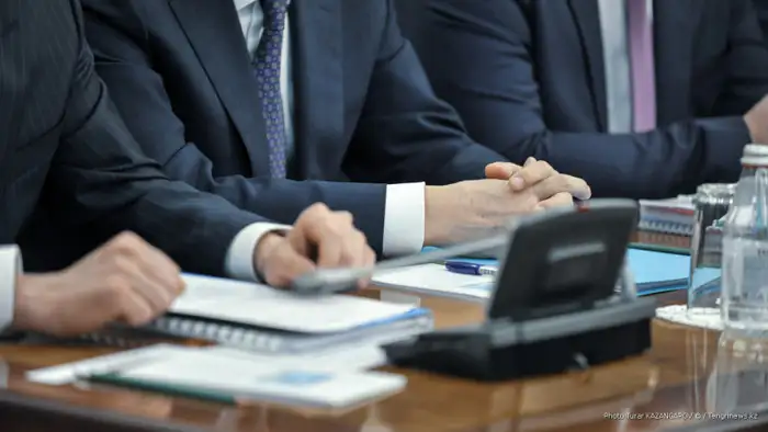 Казахстан: Возвращение вице-президента и уход госсоветника — ключевые кадровые изменения в политике страны