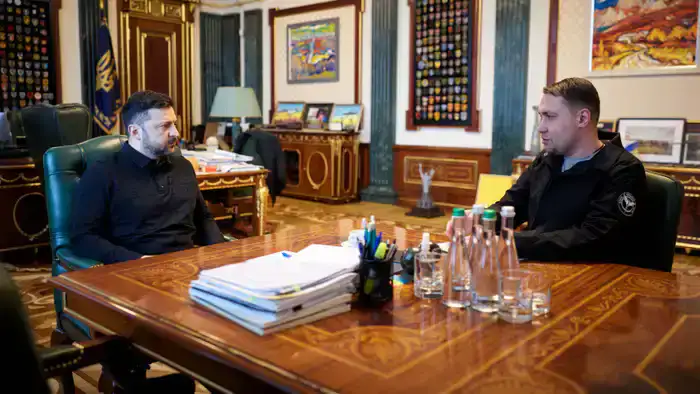 Зеленский призывает к ускорению санкционного давления на Россию: "Необходимо действовать быстрее!"