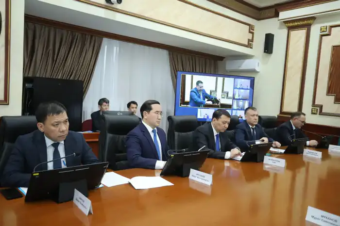 В Мангистау обсудили меры по предотвращению чрезвычайных ситуаций и обеспечению безопасности