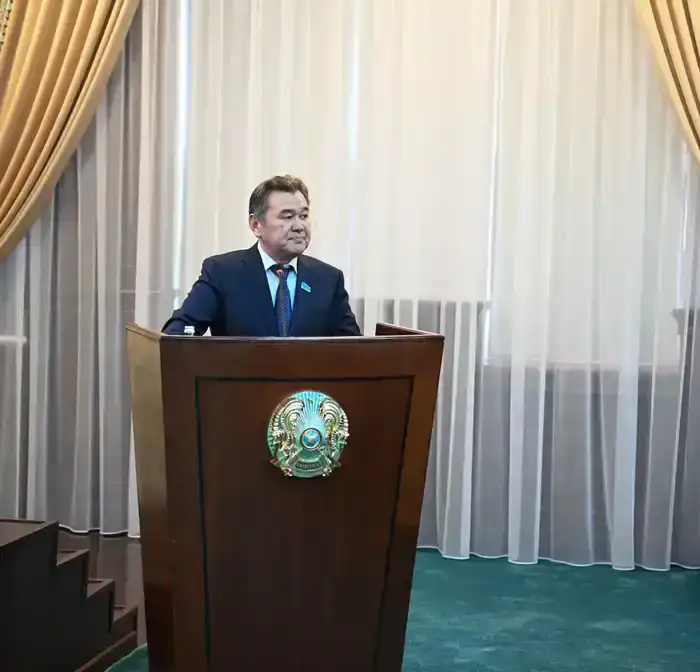 Представлен новый ректор Университета имени Коркыт ата (7)