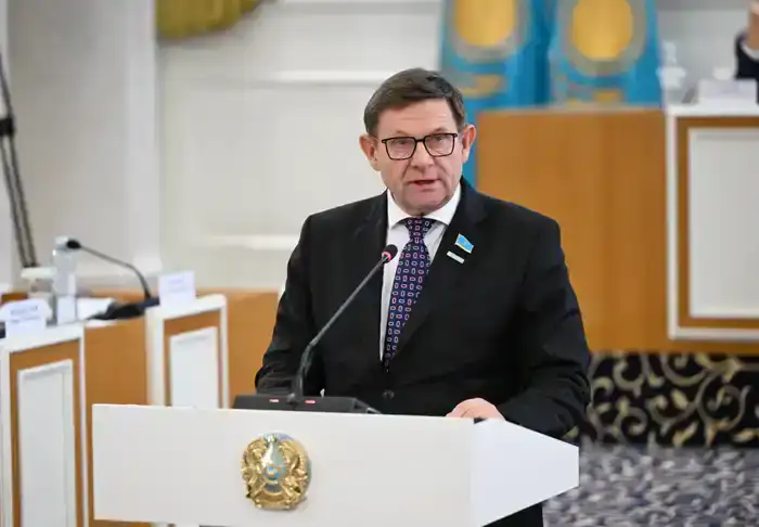 Сергей Пономарев: новая Конституция обеспечит согласие и единство в Казахстане