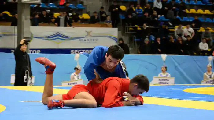 Чемпионат Казахстана по самбо: 570 спортсменов борются за медали и место в национальной сборной