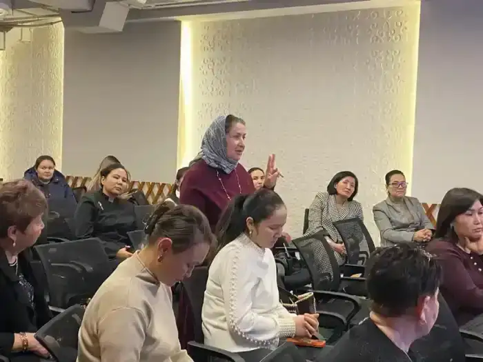 Социальные предприниматели столицы получили разъяснения по изменениям в Конституции на встрече в Астане