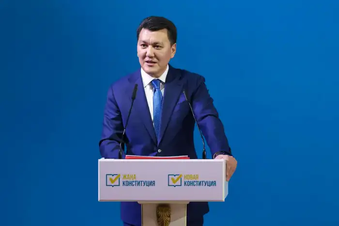 Общественность Актюбинской области поддерживает проект Новой Конституции (4)