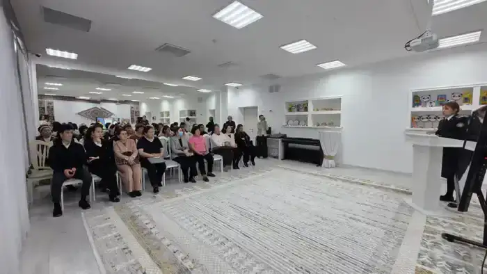 «Закон и порядок»: столичным педагогам разъяснили основы финансовой и цифровой безопасности (3)