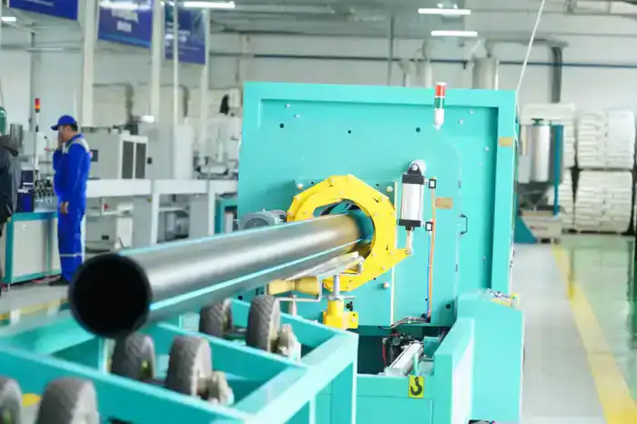 ПРЕЗИДЕНТ ПОЛОЖИТЕЛЬНО ОЦЕНИЛ ОПЫТ ТУРКЕСТАНСКОЙ ОБЛАСТИ ПО ИСПОЛЬЗОВАНИЮ ПОТЕНЦИАЛА СПЕЦИАЛЬНЫХ ЭКОНОМИЧЕСКИХ ЗОН (10)