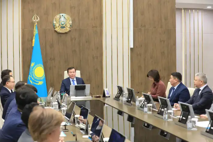 В областном акимате состоялось заседание актива по вопросам конституционной реформы (6)