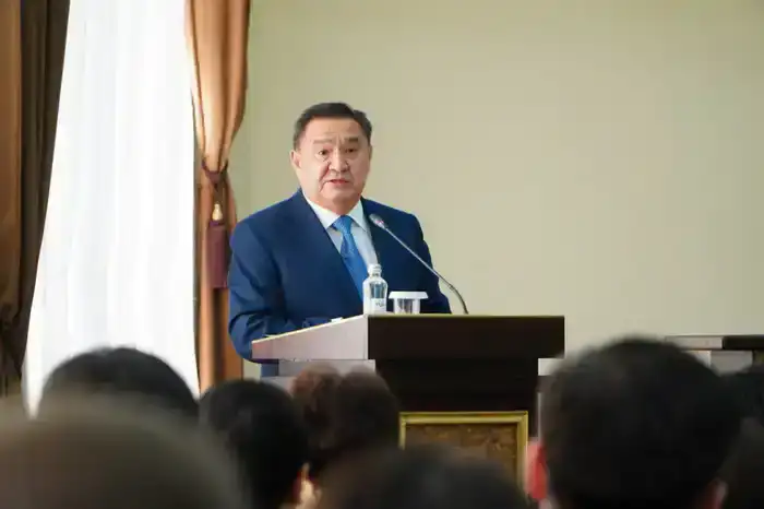 Экономика области: уверенный рост ВРП и доходов (2)