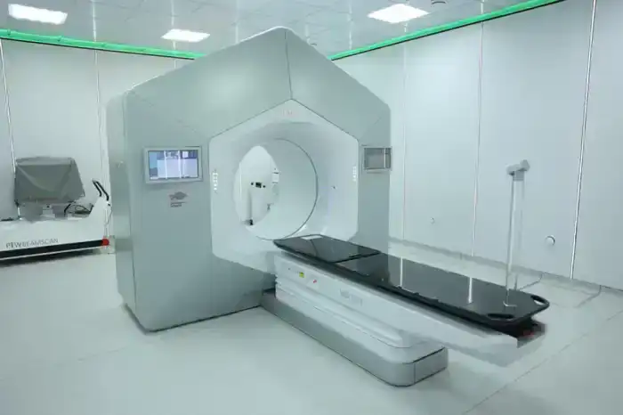 Введён в эксплуатацию линейный ускоритель Halcyon (9)