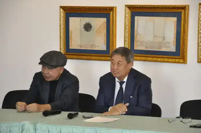 В Центральном государственном архиве прошел вечер, посвященный 95-летию Мукагали Макатаева Шымкенте