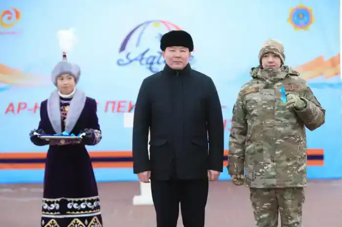 В Актобе передали ключи от новой техники для повышения эффективности реагирования службы по чрезвычайным ситуациям