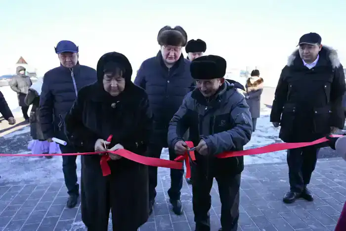 В Аксуатском районе в двух селах открылись медицинские пункты (3)