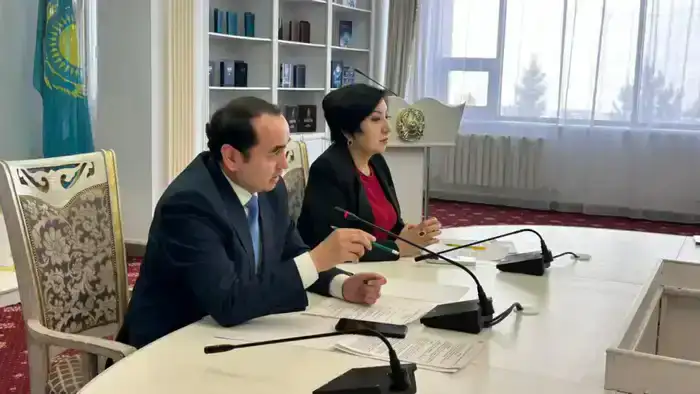 Переписывая Конституцию: круглый стол в Национальной академической библиотеке РК как навигация в правовом море Шымкенте