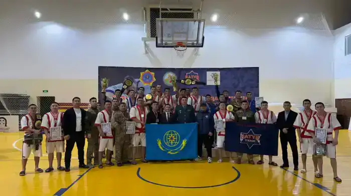 Турнир по қазақ күресі объединил спасателей МЧС всей страны (7)