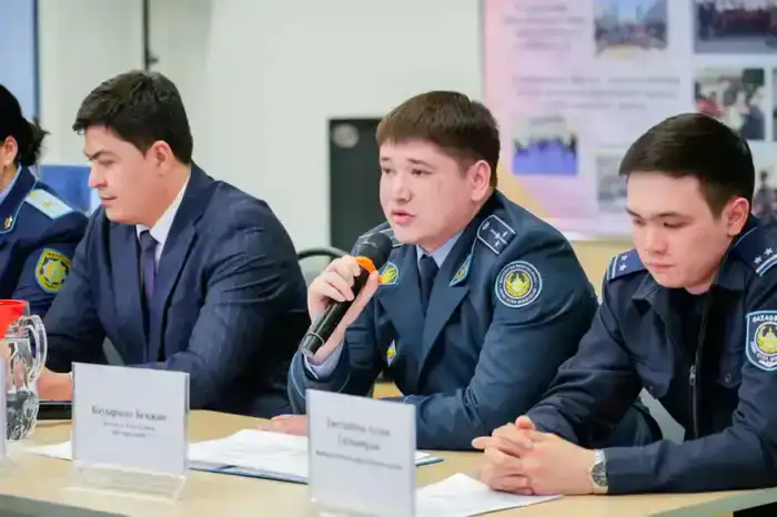 Международные усилия по предотвращению мошенничества: мероприятие по кибербезопасности для пенсионеров в Астане