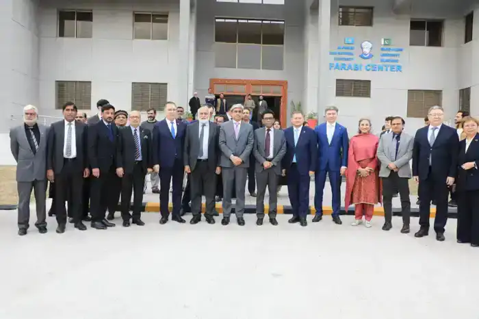 Казахстанские научные и образовательные центры открыты в Пакистане (3)