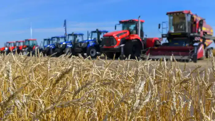 Аграрии Казахстана устанавливают рекорд: более 10 тыс единиц сельхозтехники передано в 2025 году