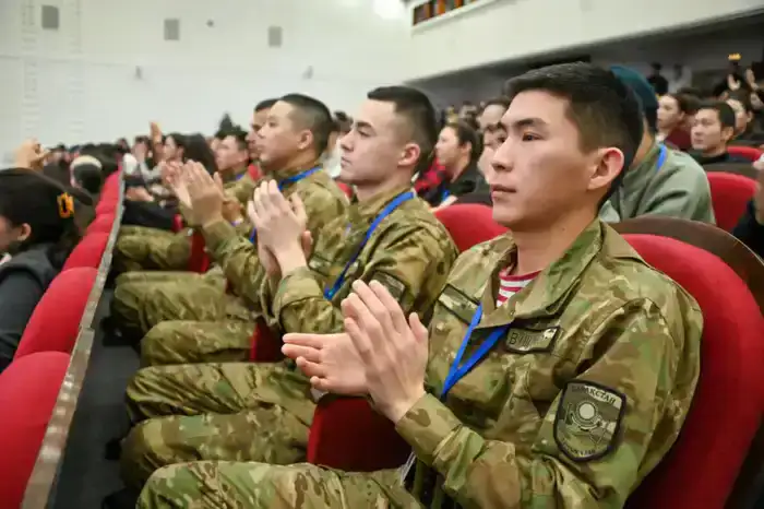 Команда Министерства обороны «Жұлдызды жігіттер» прошла в высшую лигу Jaidarman TOP (5)
