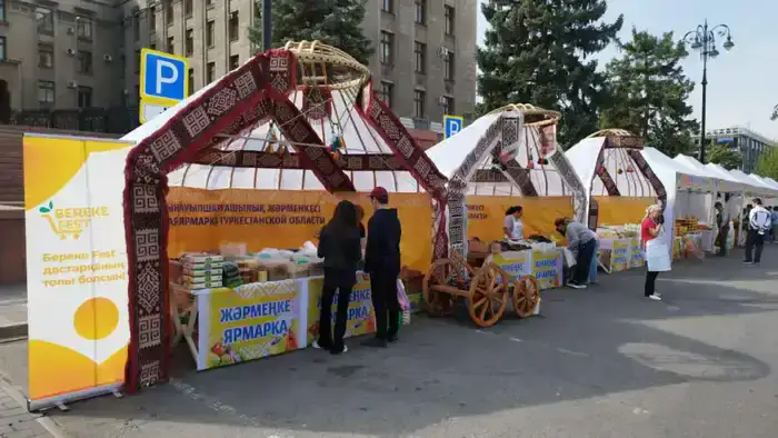 Миллион жителей и гостей города посетили ярмарки выходного дня в Алматы (2)