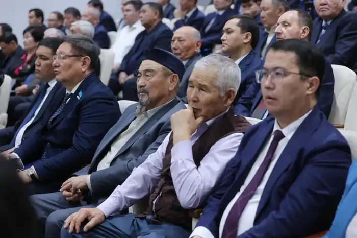 Конституционная реформа — фундамент долгосрочного развития страны (2)